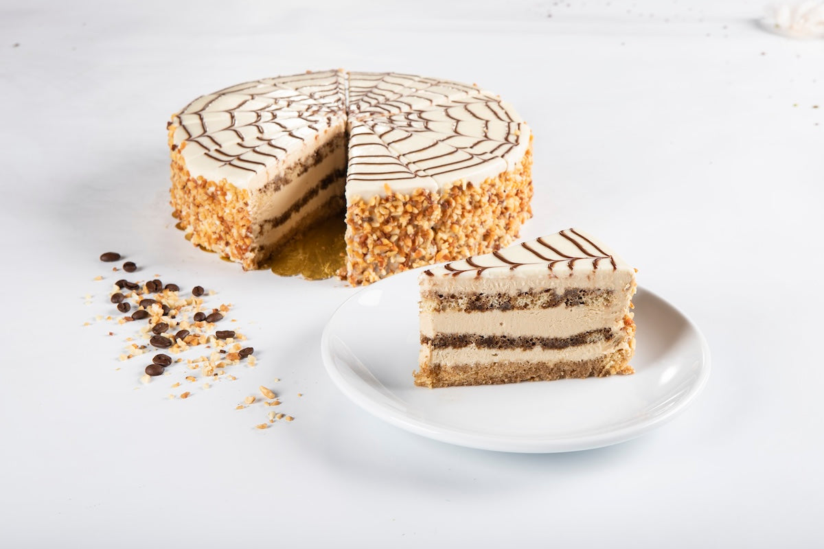 L'AMOUR LATTE CAKE PRE-SLICED 10" X 4 image 0